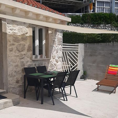 Little Stone House Apartman Buici  Kültér fotó